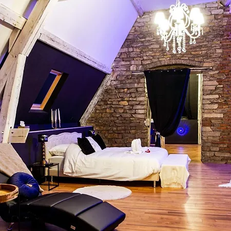 Royal - Love-room Proche De Nancy Apartment Liverdun