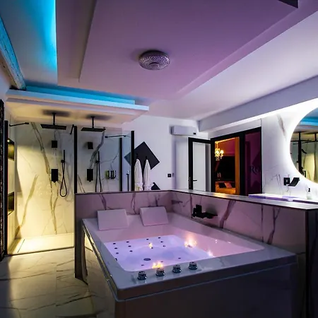 Royal - Love-room Proche De Nancy *